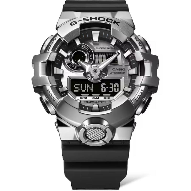 Casio G-Shock G-Steel GM-700-1AER ana-digi herrklocka med silver urtavla och armband i resin