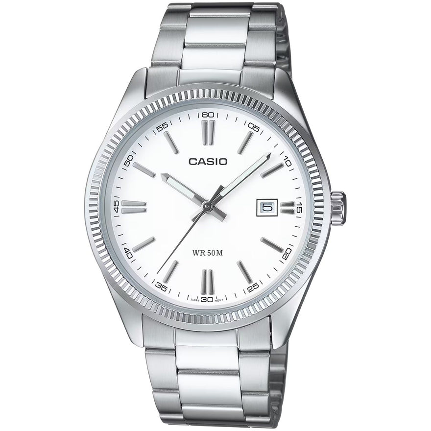 Casio Timeless MTP-1302PD-7A1VEF analog herrklocka med vit urtavla och armband i rostfritt stål