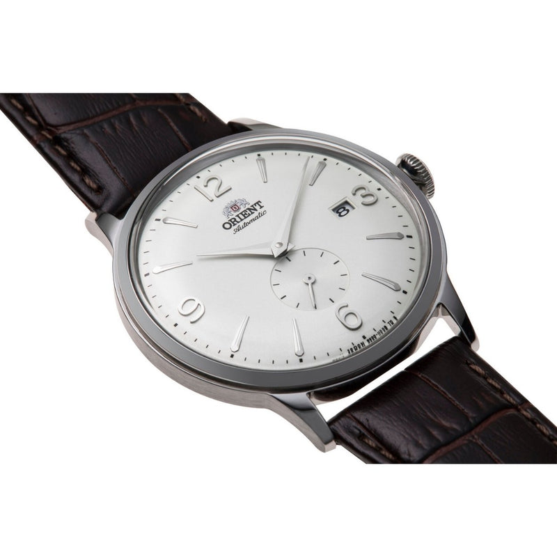 Orient Bambino RA-AP0002S30B analog herrklocka med vit urtavla och armband i läder