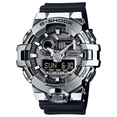 Casio G-Shock G-Steel GM-700-1AER ana-digi herrklocka med silver urtavla och armband i resin