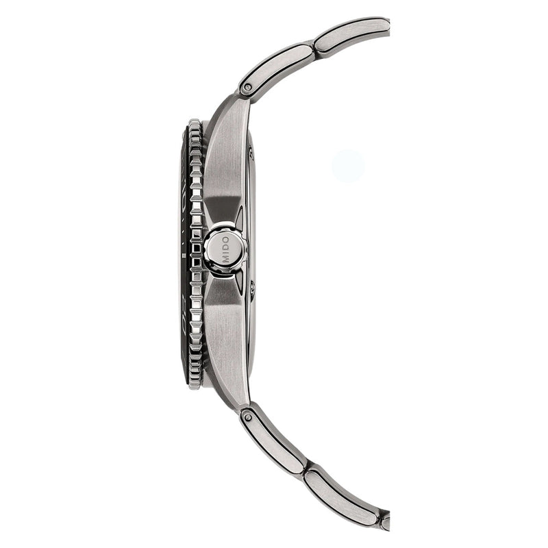 Mido Ocean Star 200C Titanium M042.430.44.051.00 analog herrklocka med svart urtavla och armband i titan