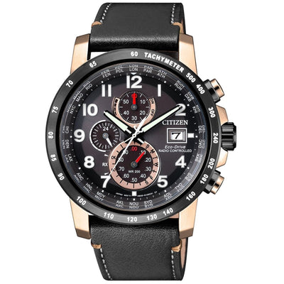 Citizen Radio Controlled AT8126-02E analog herrklocka med svart urtavla och armband i läder