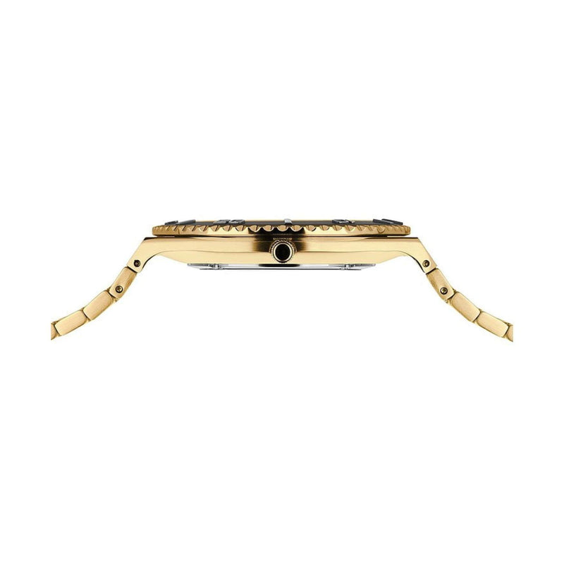 Bering Classic 18940-732 analog herrklocka med svart urtavla och armband i rostfritt stål