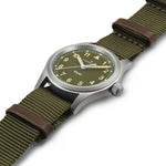 Hamilton Khaki Field H69301960 analog herrklocka med grön urtavla och armband i textil